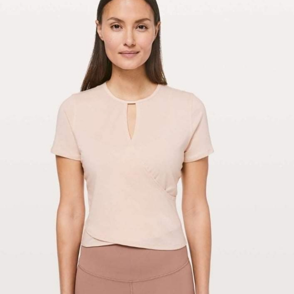 Lululemon Round Trip Short Sleeve Heathered Nudie